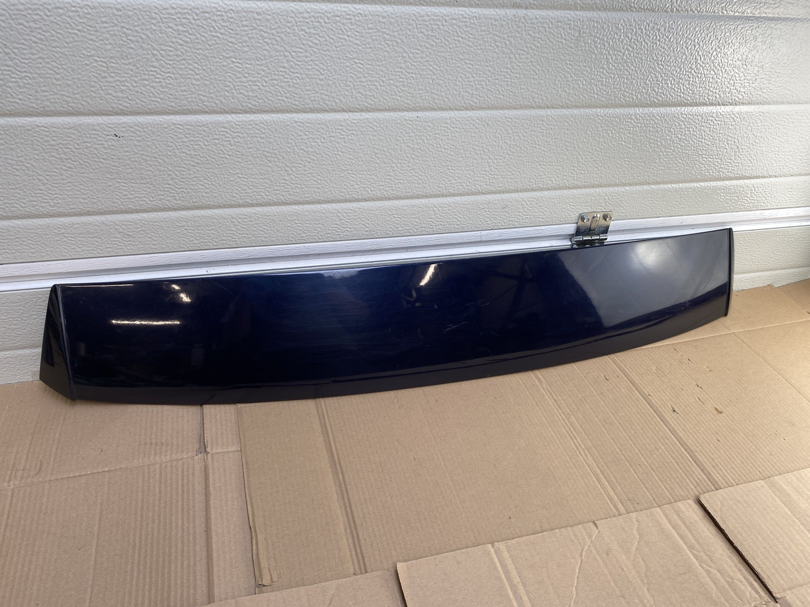 BMW 5 E61 Spojler Spoiler Blenda Orientblau Klapy