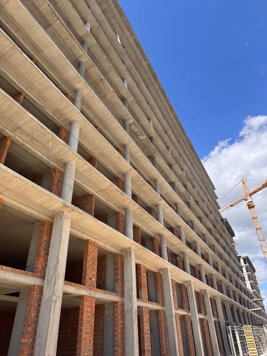 БЕЗ комісії,продаж паркомісця,ЖК Апарт Хол,Трускавецька,725апарт/280п.