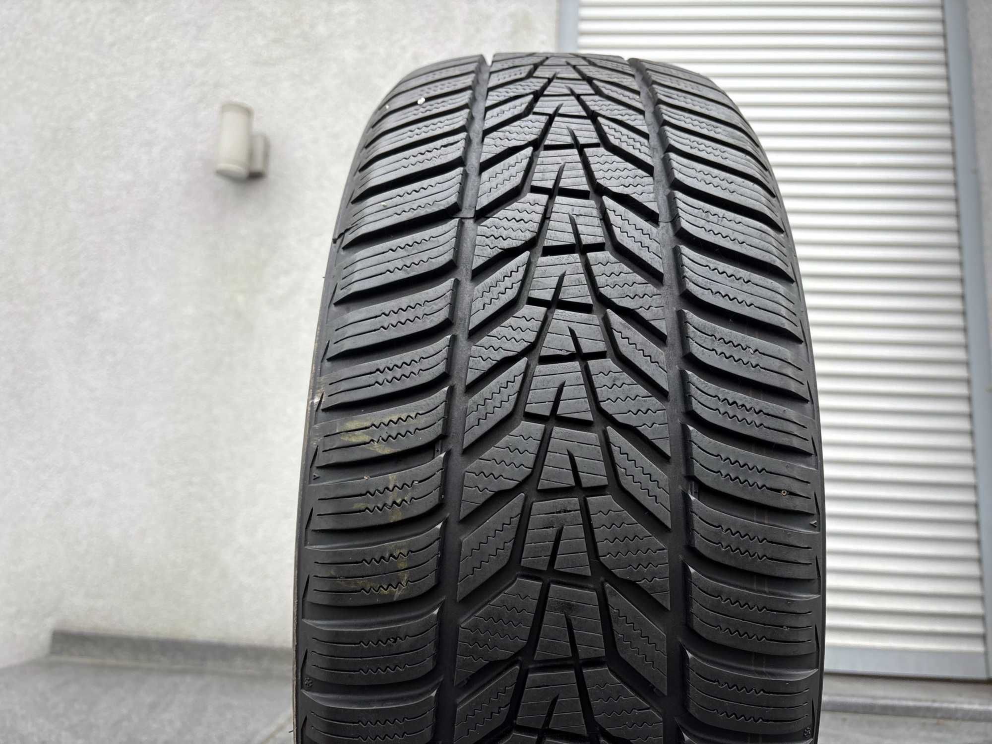 1szt zimowa 225/50R18 Hankook Winter Icept EVO3 99V 8,3 2021r P382Z