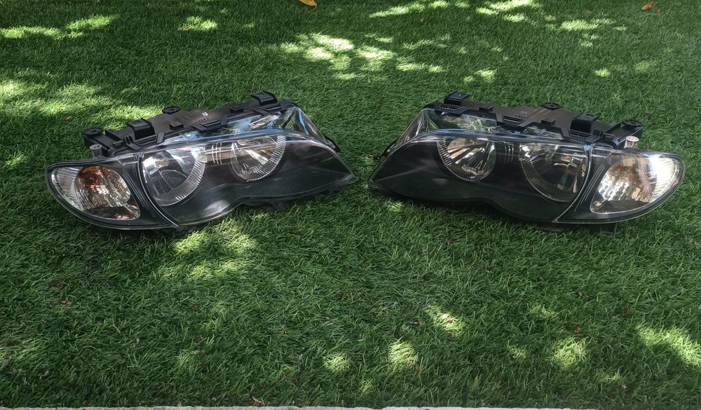 Conjunto de óticas e piscas bmw E46 Sedan ou touring
Material usado m