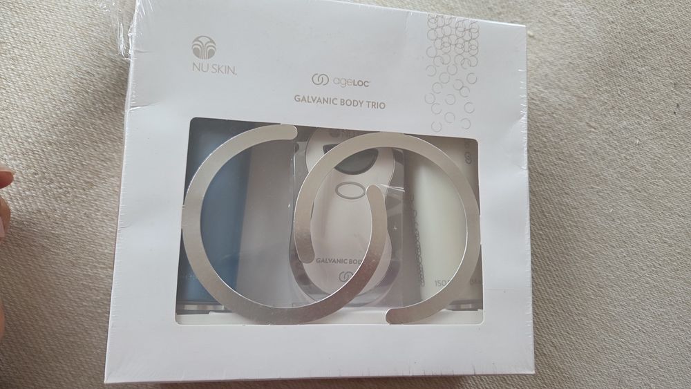 Nu skin galvanic body trio