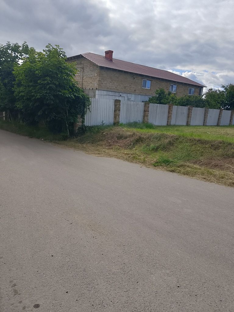 Срочно продам участок 5 сот  прилиманском центральная улица от хозяина