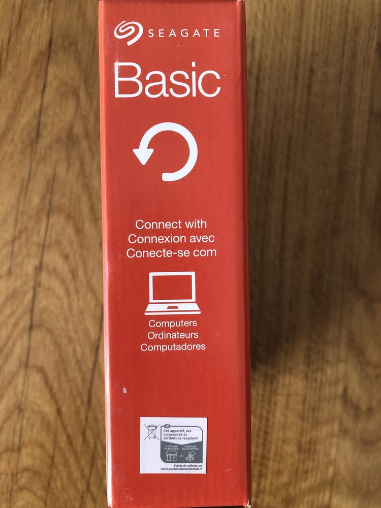 Зовнішній накопичувач Seagate Basic 5tb