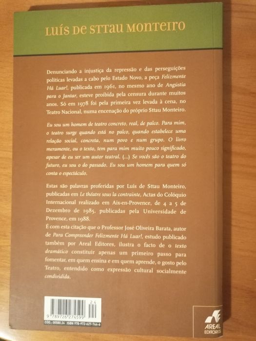Livro Felizmente há luar!