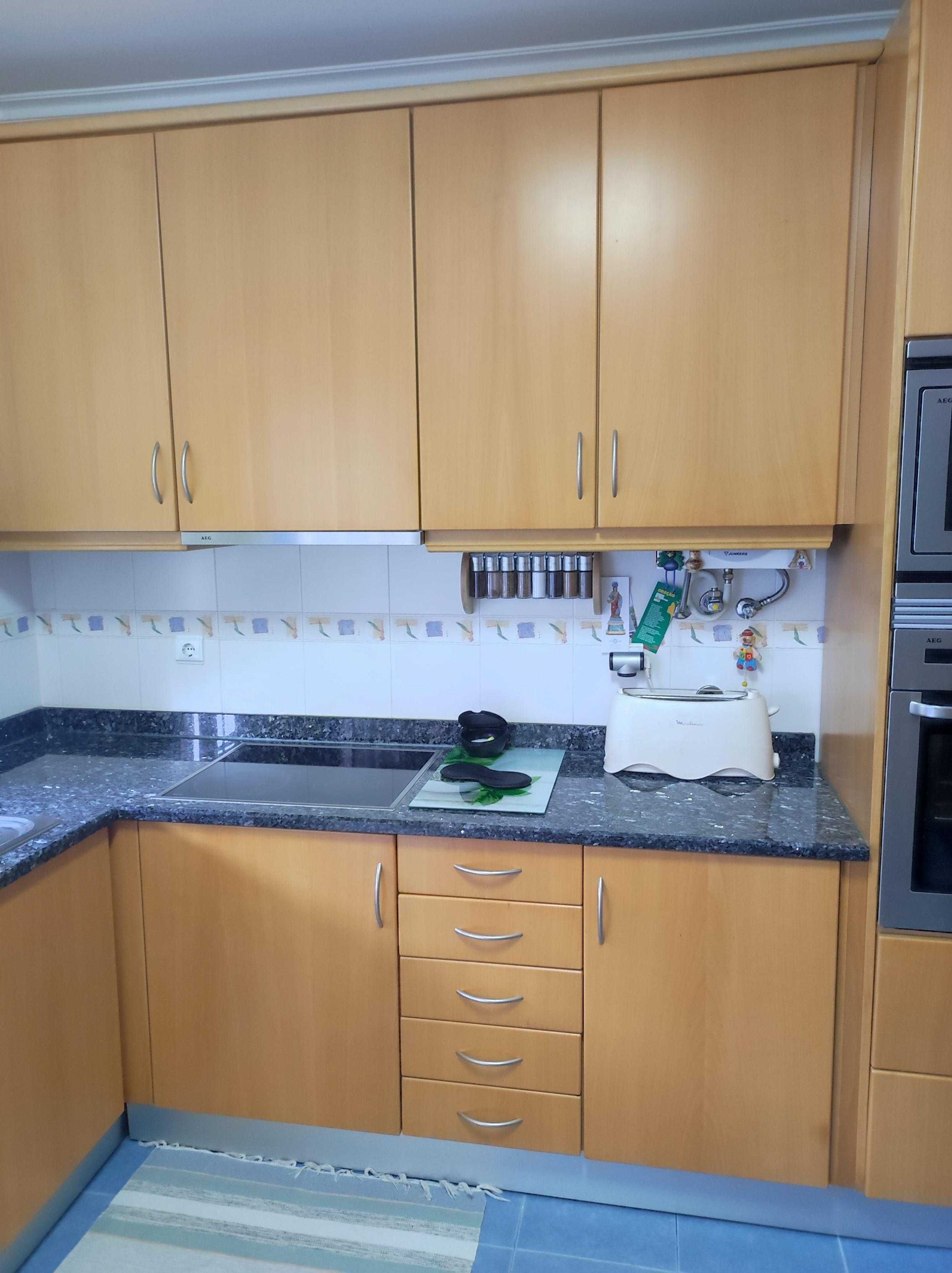 Cozinha usada em Faia clara.