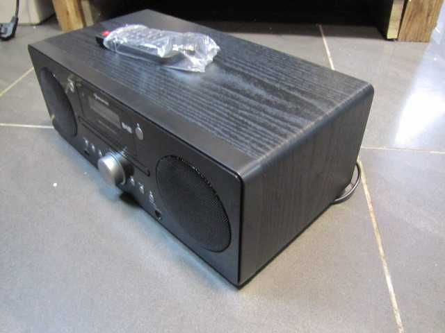 Radio DAB+/ UKW odtwarzacz CD Bluetooth Auna Harvard czarne pilot