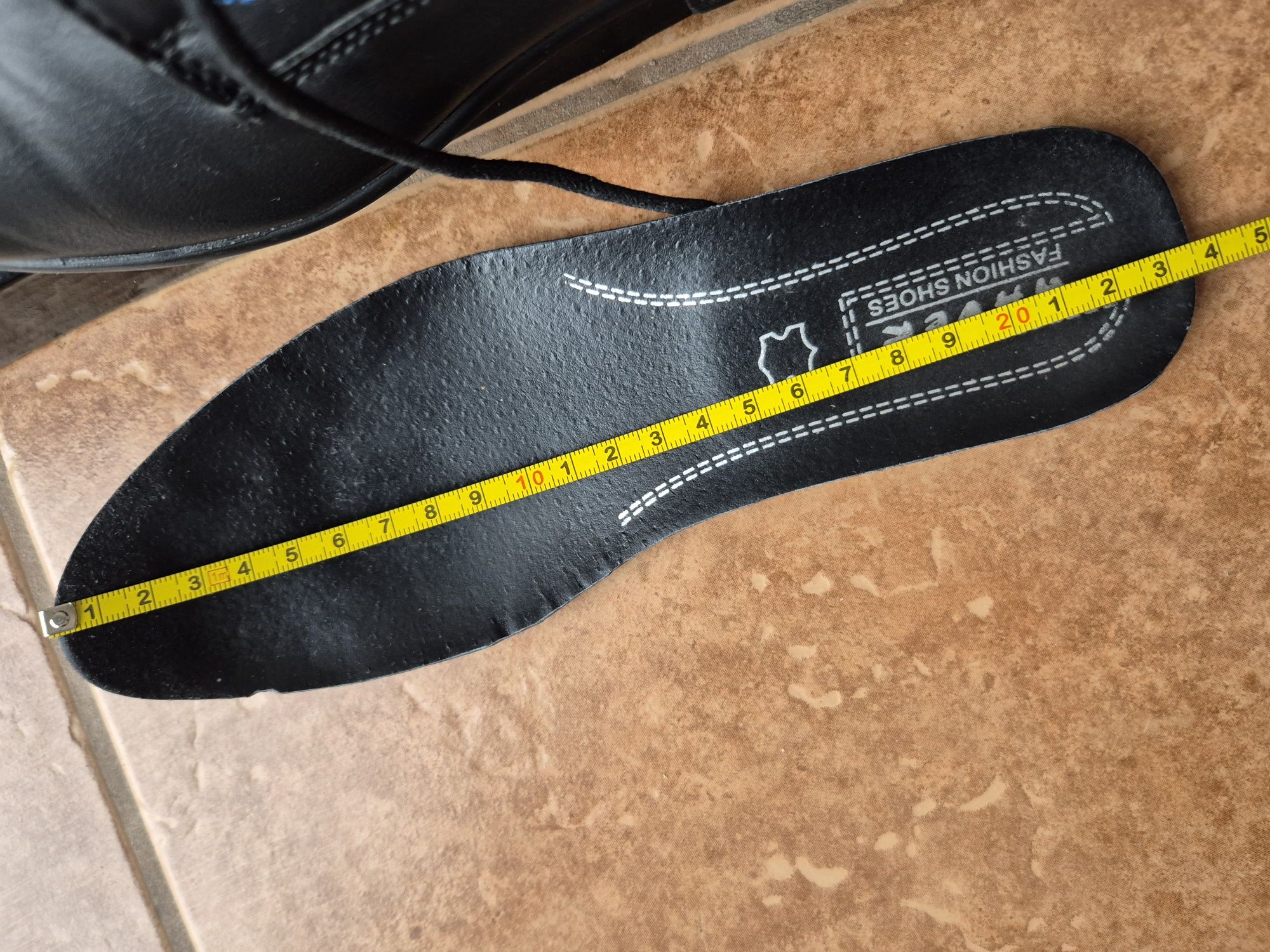 Buty  komunijne, eleganckie 36 rozmiar.