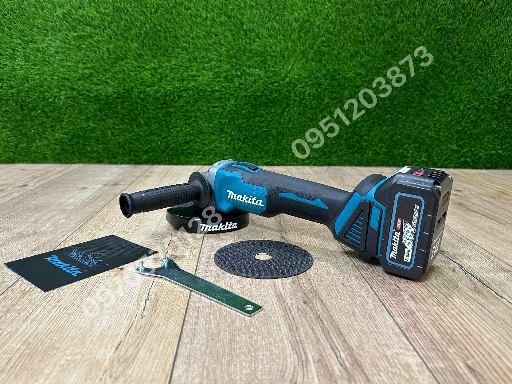 Набор Аккумуляторный 2/1 Makita КШМ DGA504 Шуруповерт DHP485BL 36V 8Ah