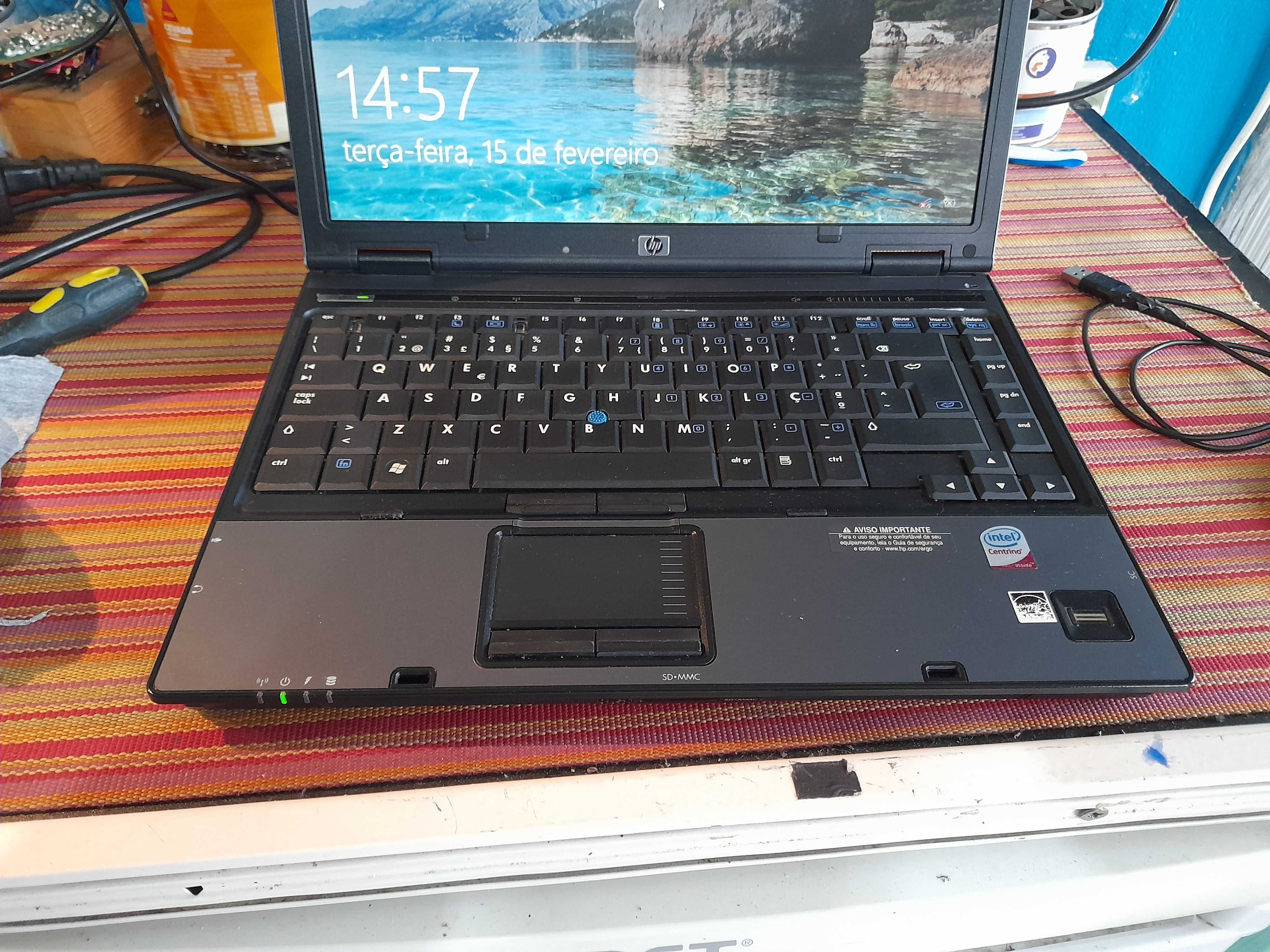 portatil hp 6910 intel core 2 duo como novo muito bem estimado .