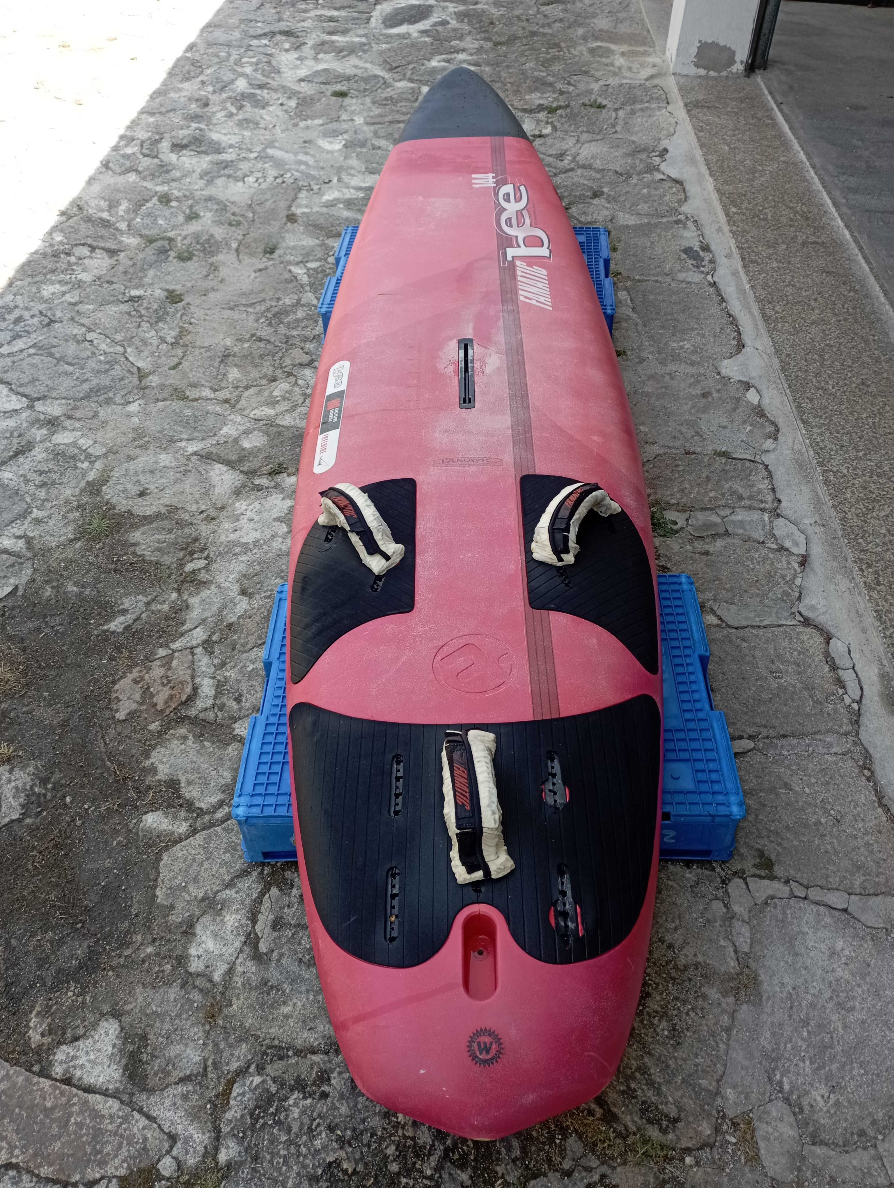Kit completo windsurf com Prancha Fanatic Bee 144 L