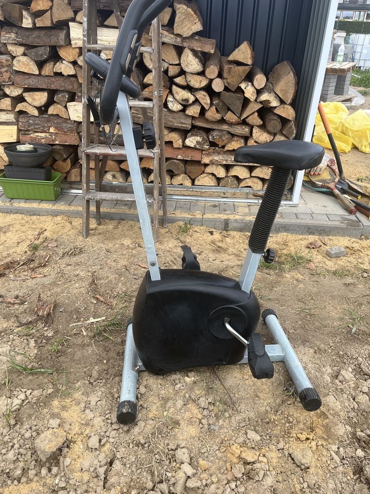 Rower stacjonarny Magnetic Bike BC1520C