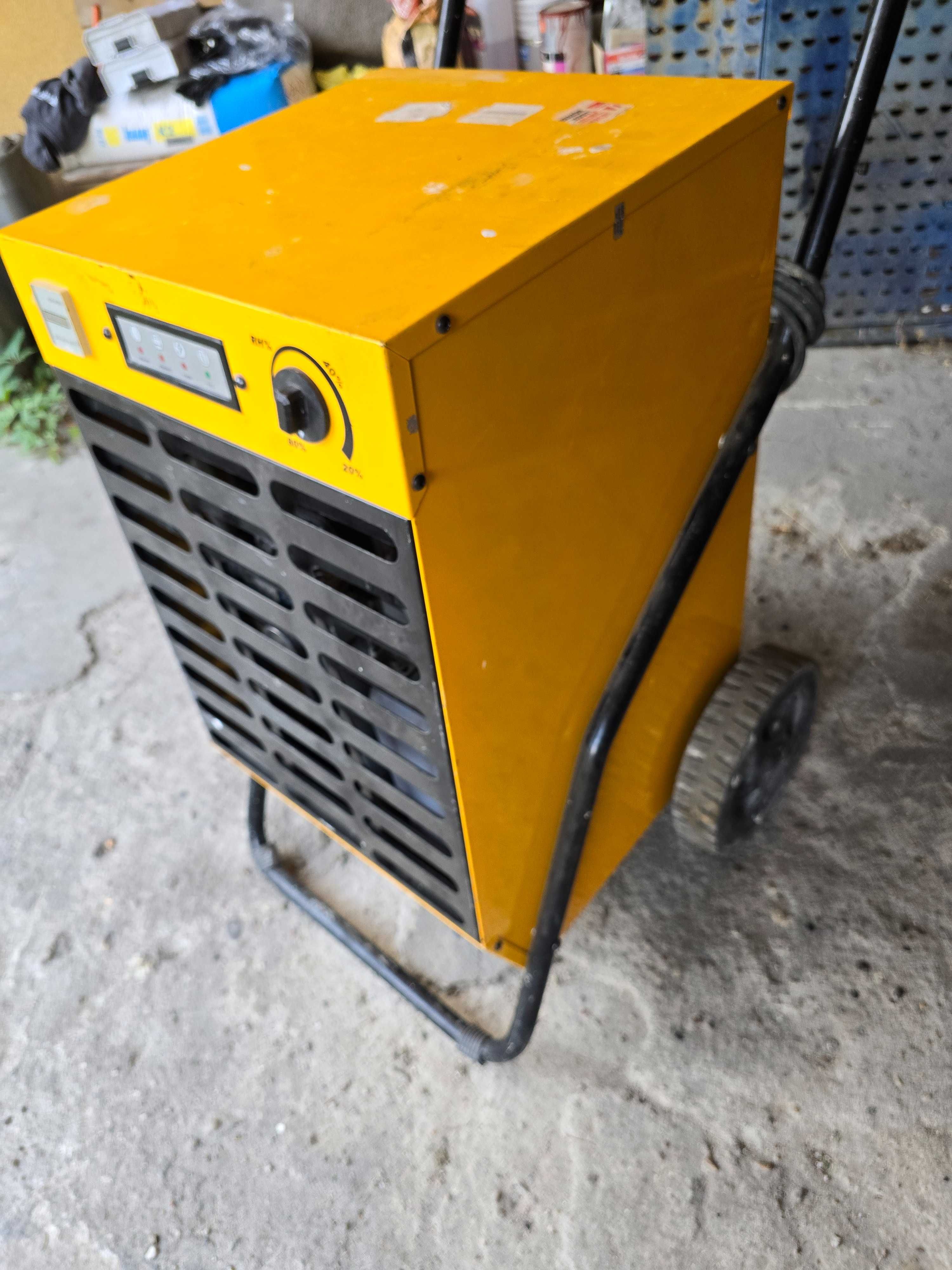 Osuszacz powietrza Master DH 44