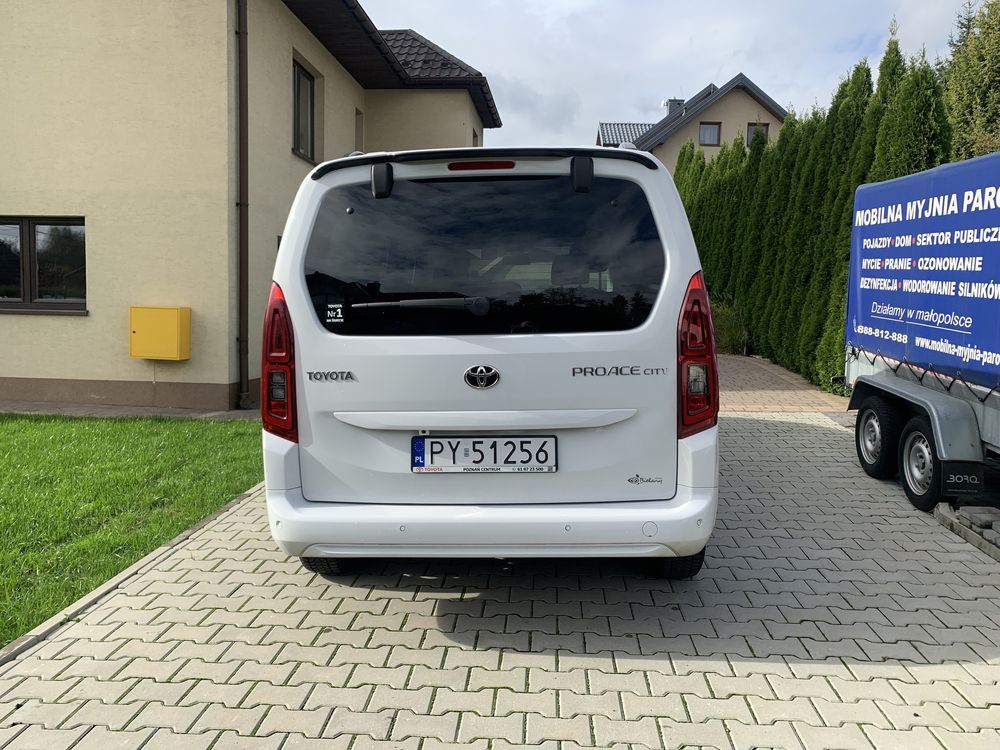 Sprzedam toyota proace city rok produkcji 2022