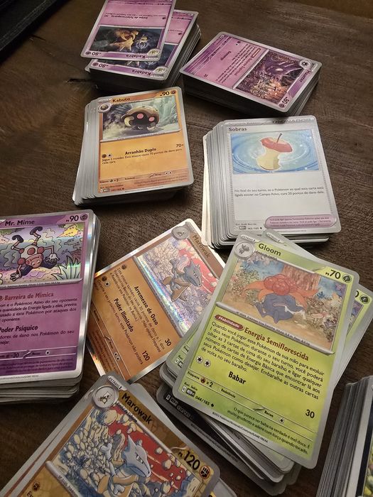 Lote de cartas Pokémon