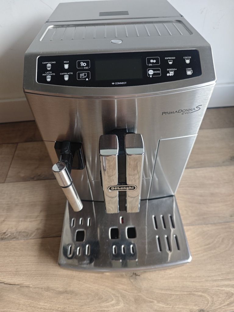 Ekspres ciśnieniowy delonghi primadonna evo s bardzo ładny mało używan
