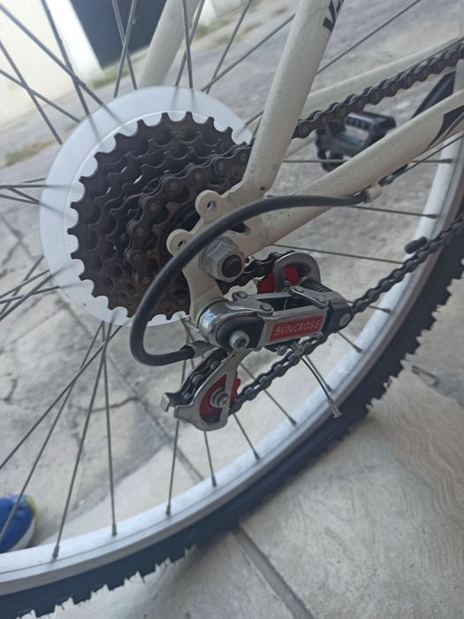 Bicicleta de senhora