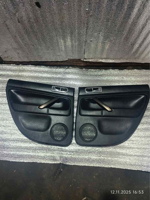 Корти кожані дверні  фольксваген пасат б5 +