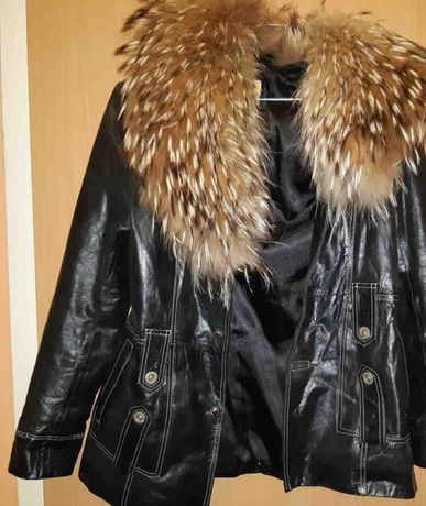 Куртка женская кожаная с меховым воротником Kuroo Size L