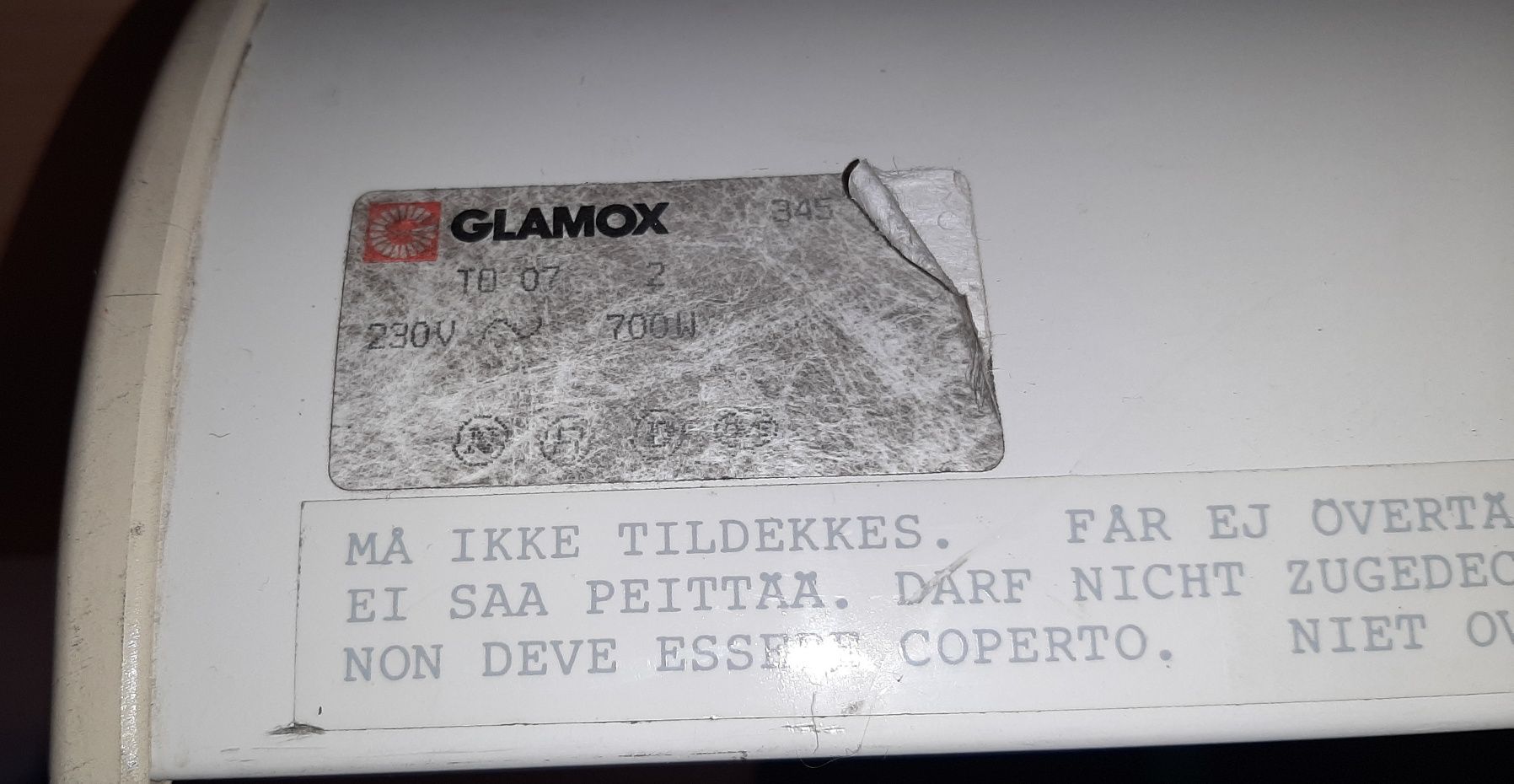 Glamox grzejnik 700W