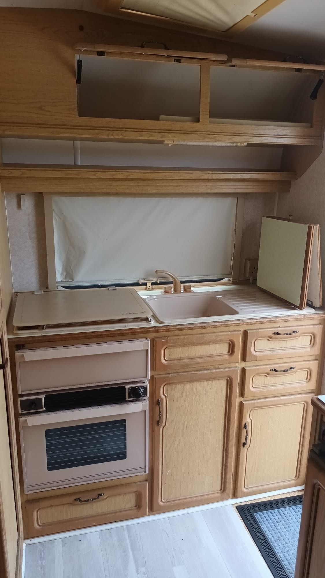 Vendo Caravana 1998 Compass Rallye GTE 4 Berth