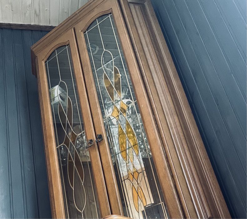 Сервант вітрина дерев’яна з Італії