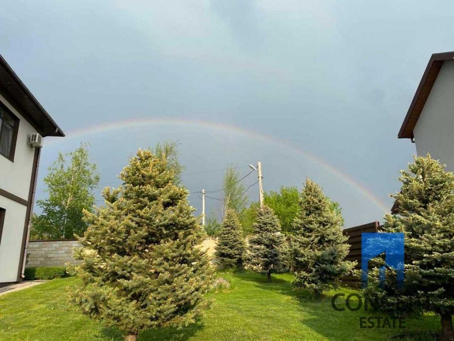 Продам дом с бассейном в Новоалександровке. Кристальный!