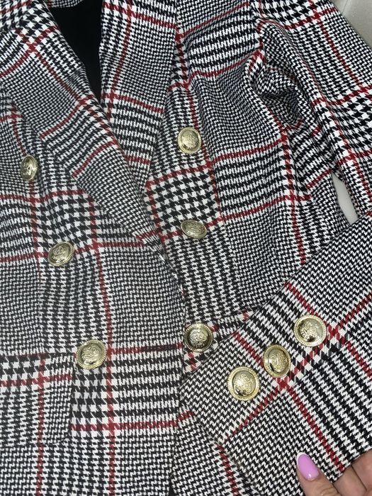 Якісний костюм в клітинку в стилі бальмейн