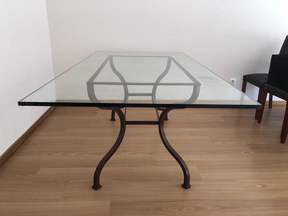 Mesa de jantar com 6 cadeiras