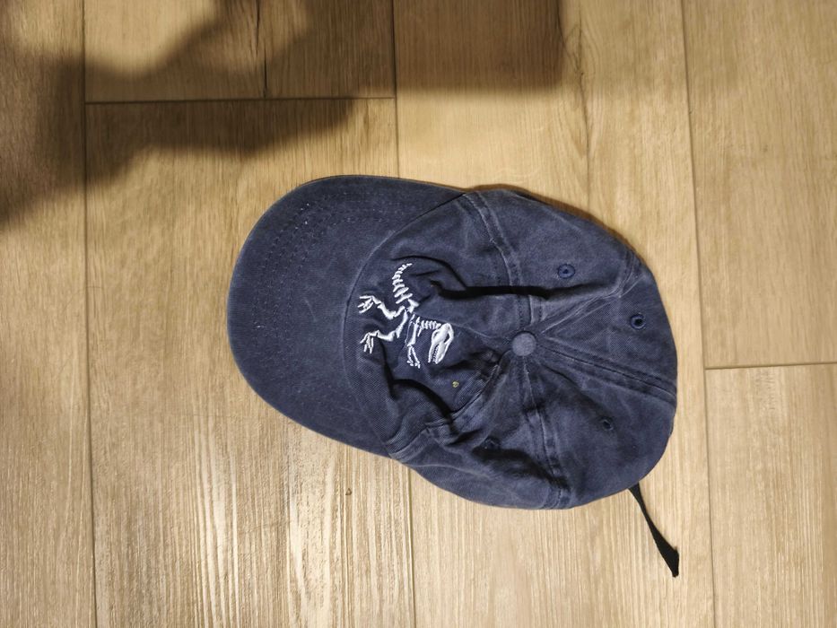 czapka z daszkiem sinsay