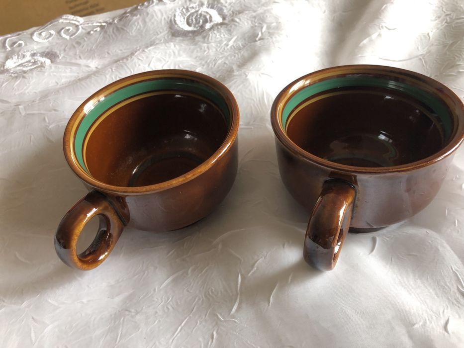 Filiżanki Pruszków z zielonym rantem