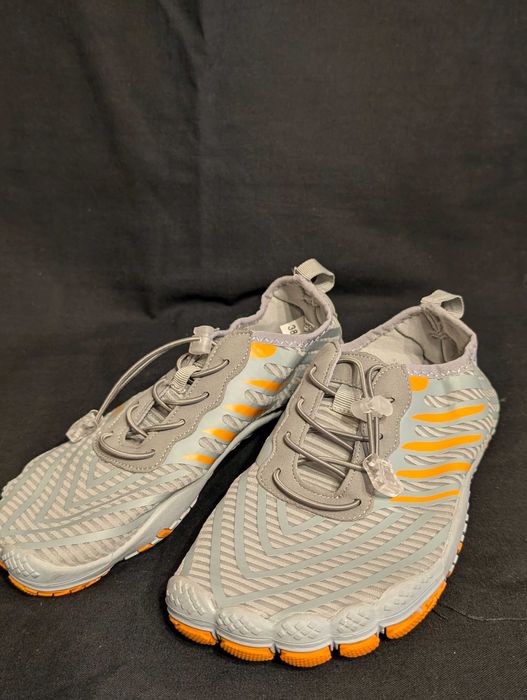 Buty, tenisówki do wody