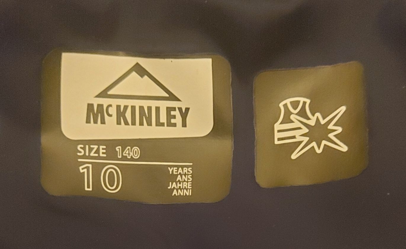 Демісезонна курточка McKinley 140 см