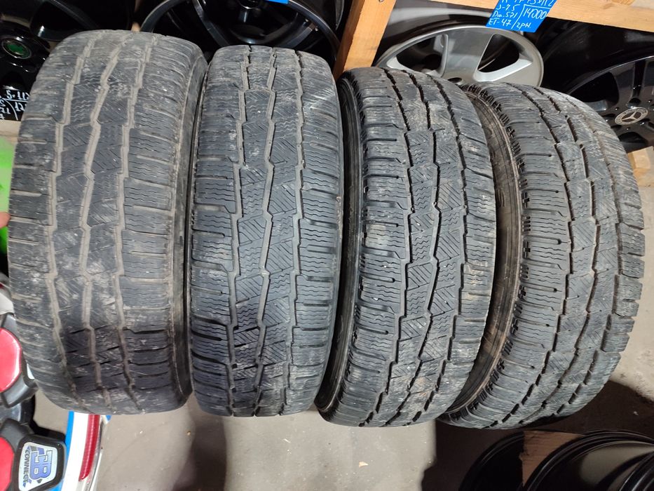 Резина всесезонна 205.65.16с michelin