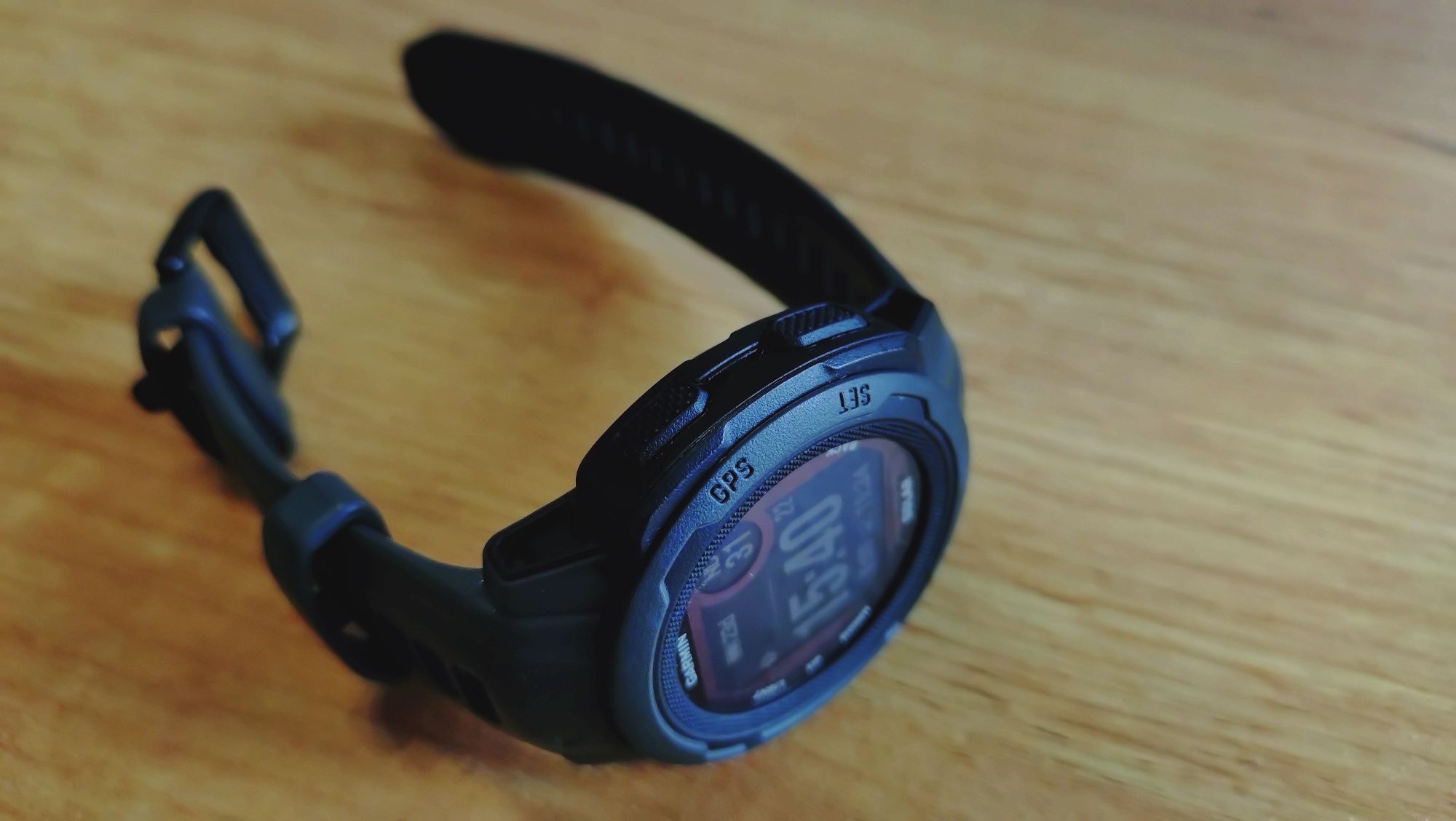 Garmin Instinct 2S Solar Grafit - na gwarancji