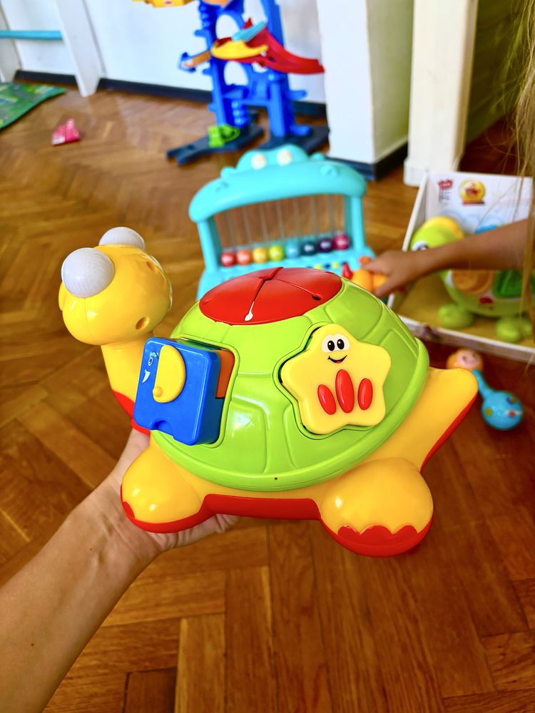 Продам набором іграшки або окремо