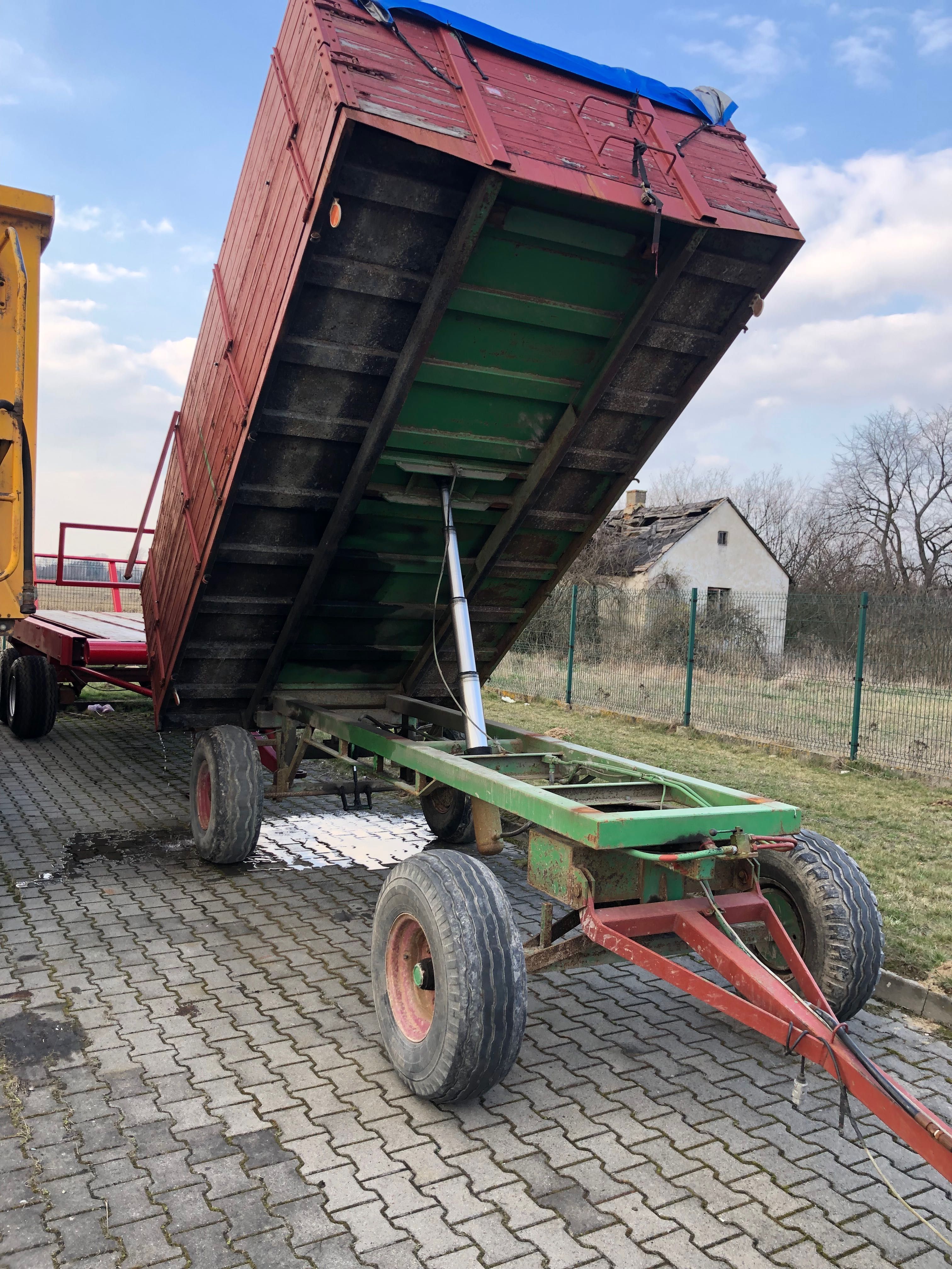 Przyczepy  zbożowe komplet 2szt tandem 10 ton 2 osie 8t ZAREJESTROWANE
