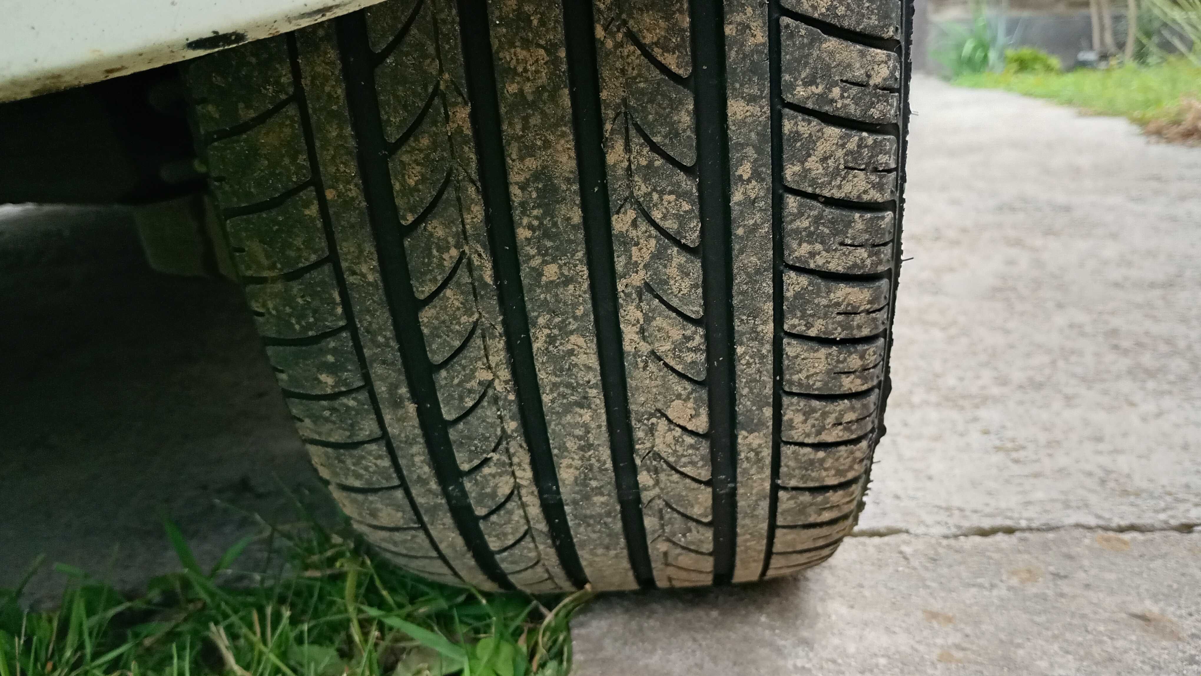 Литі диски R16 4×100 OZ racing з резиною