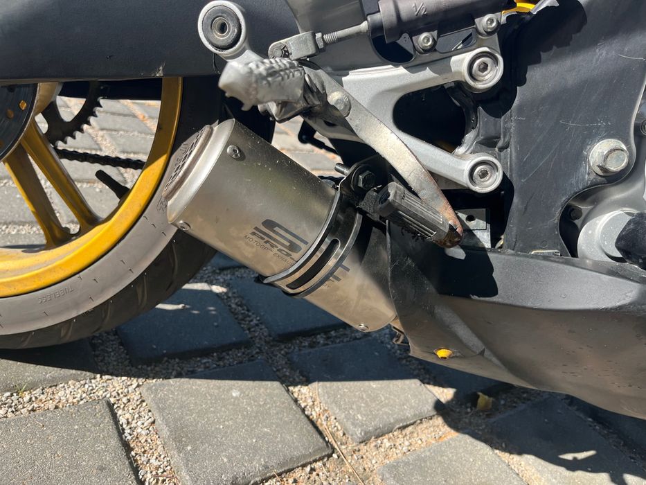 Yamaha YZF - R125