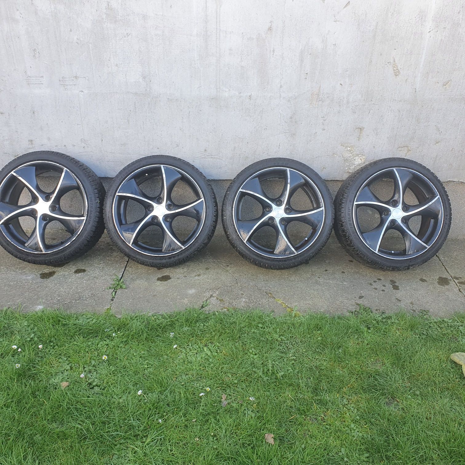 Felgi 5x120 8x18 et38 z Bmw