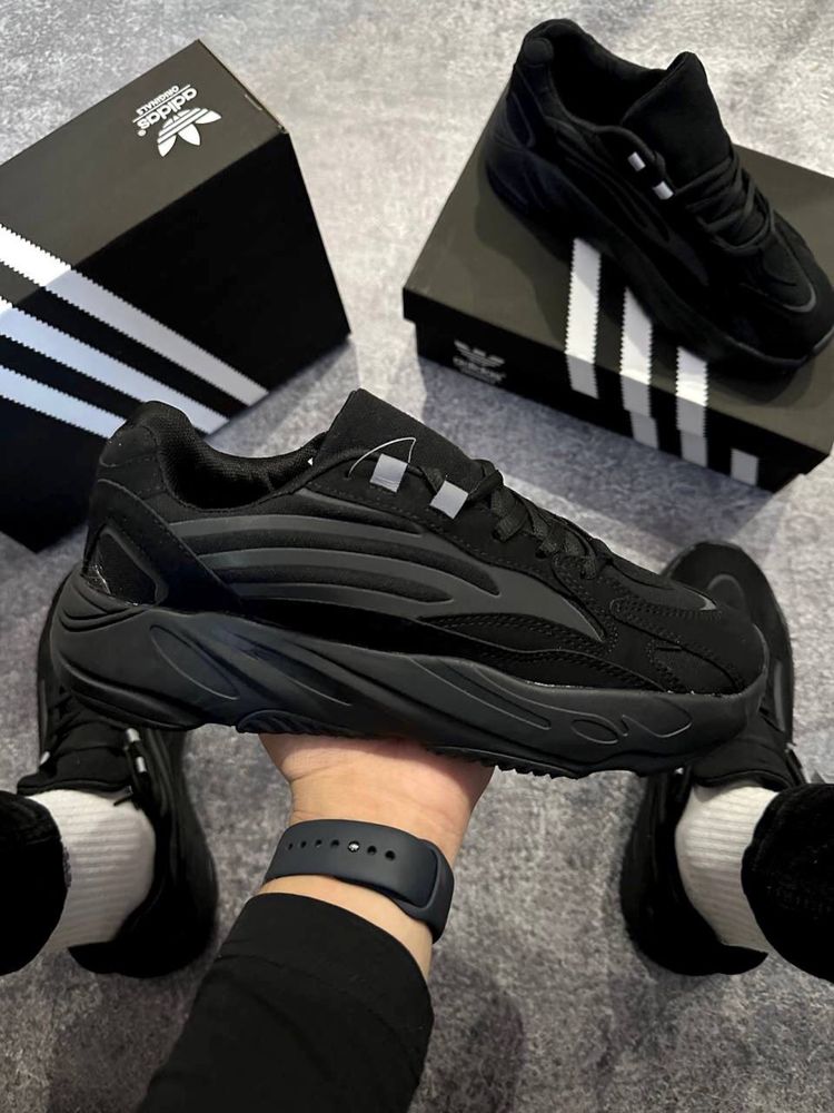 Чоловічі кросівки Adidas Yeezy 700 | мужские кроссовки Adidas Yeezy