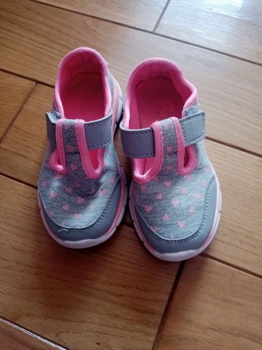 Взуття 24 і 25 р.