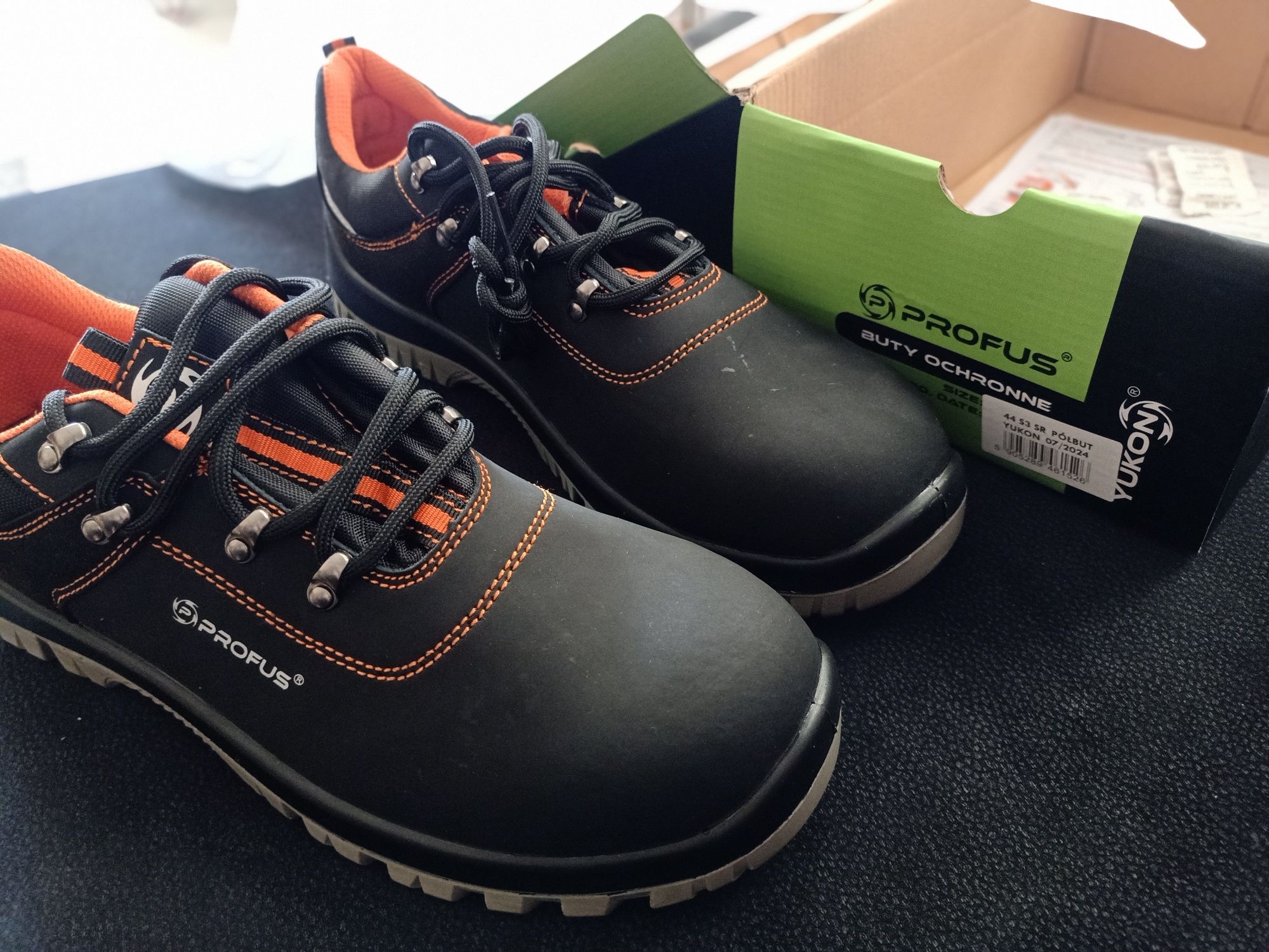 Profus yukon nowe buty ochronne 44