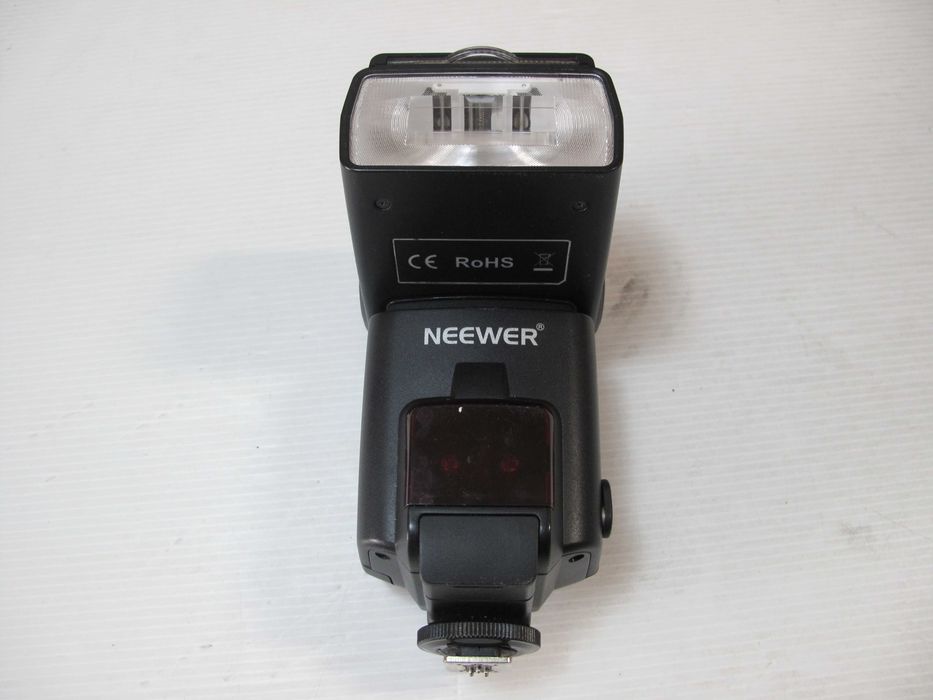 Flash canon Neewer de Topo a funcionar bem-Ver descrição