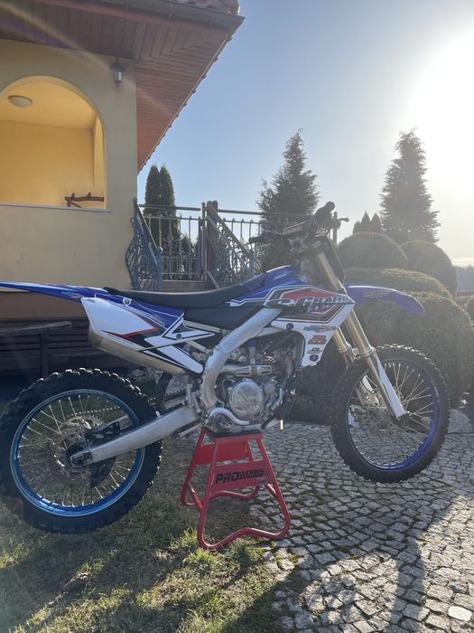 Cross Yamaha yz250f 2020
