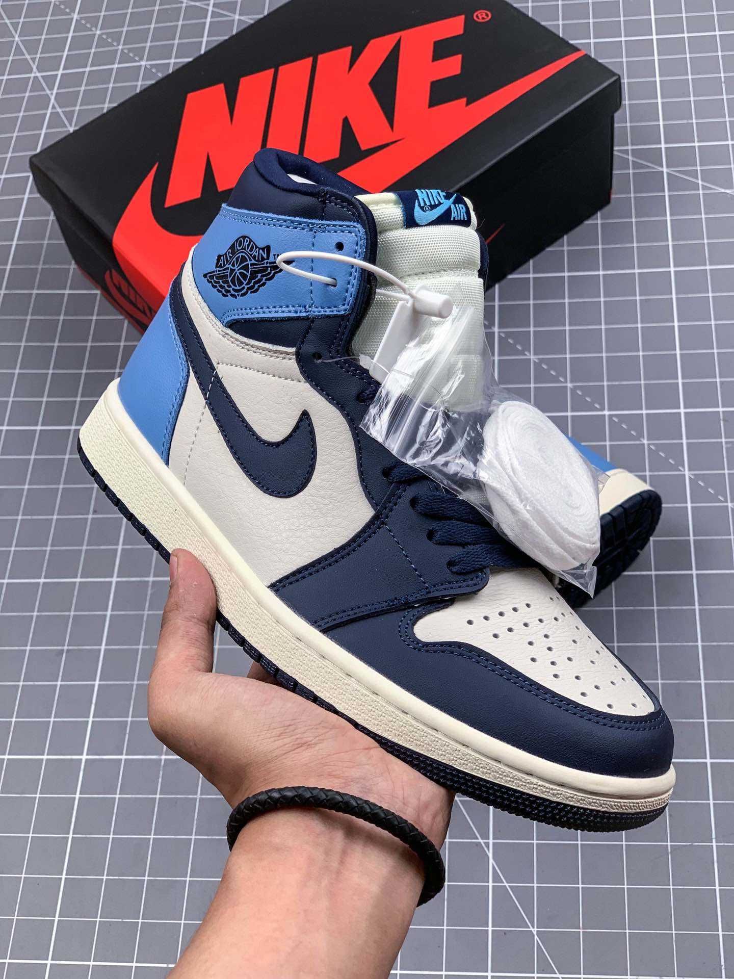 Nike Air Jordan 1 “Obsidian”