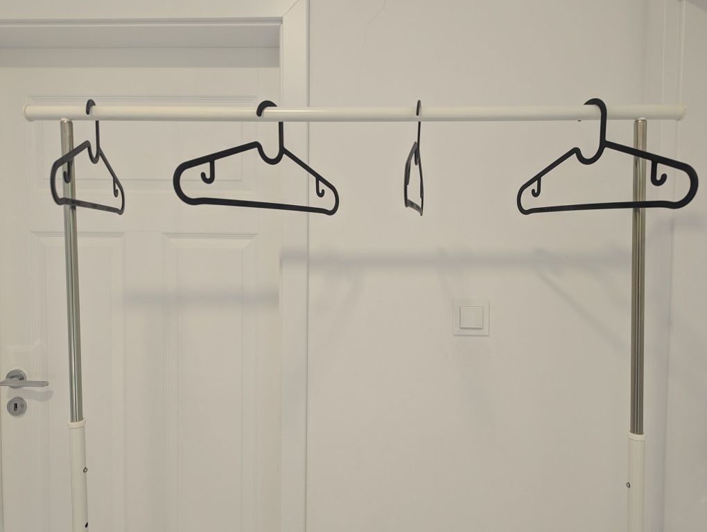 Wieszak na ubrania IKEA RIGGA