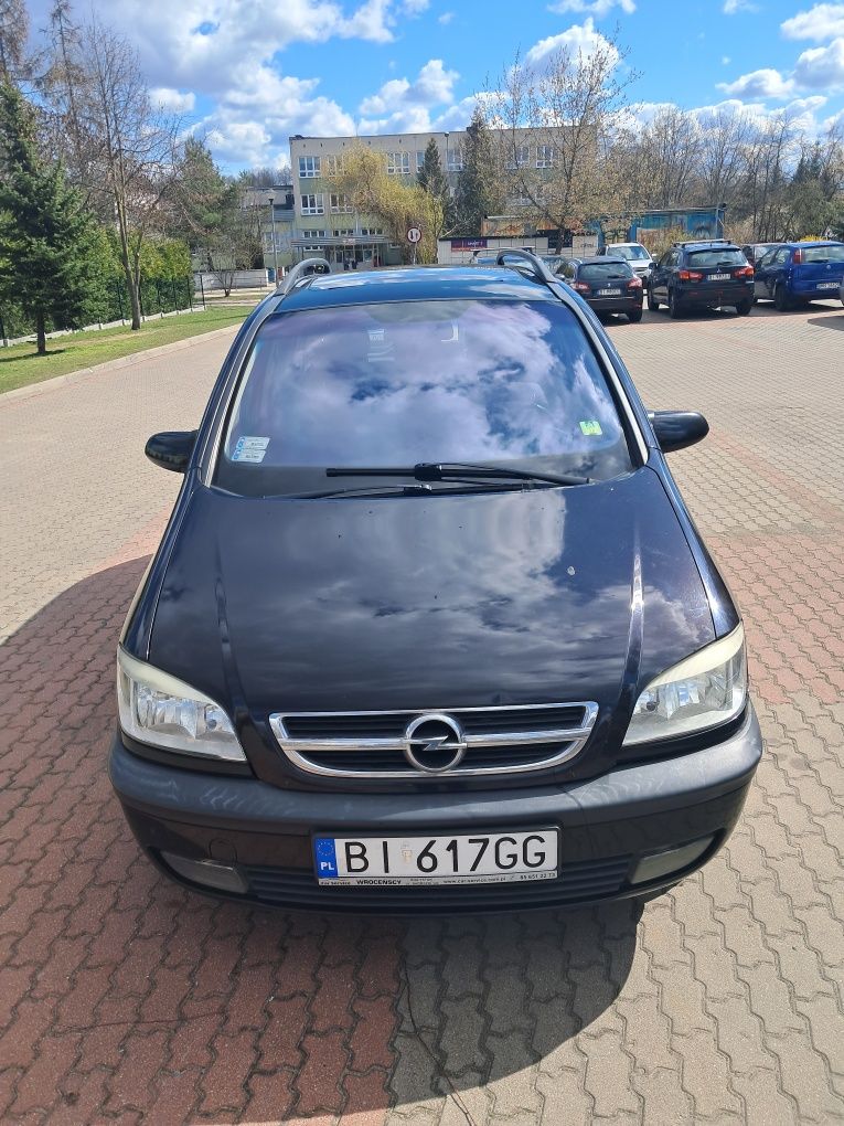 Opel Zafira 2003 1.8  LPG