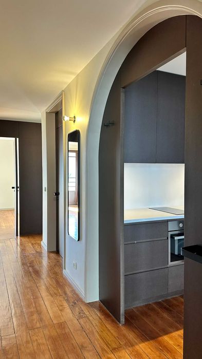 2-bedroom apartment for rent at the centre of Porto.