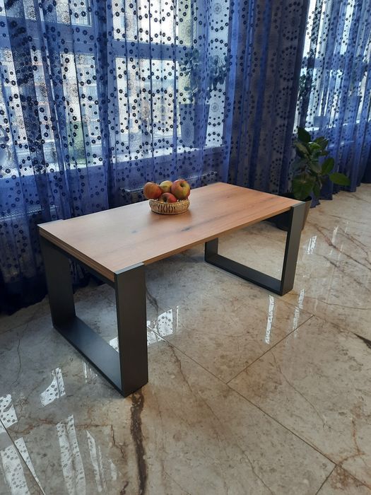 Продам столики журнальні, кавові, письмові, або на кухню