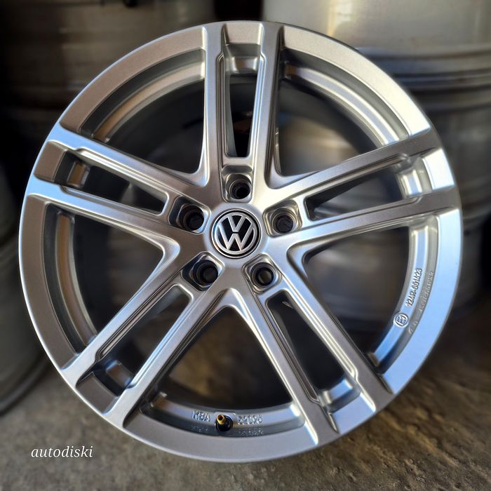 VW R18 5/112 Passat CC B8 B7 Tiguan Jetta Golf Skoda Superb Audi a4 b9